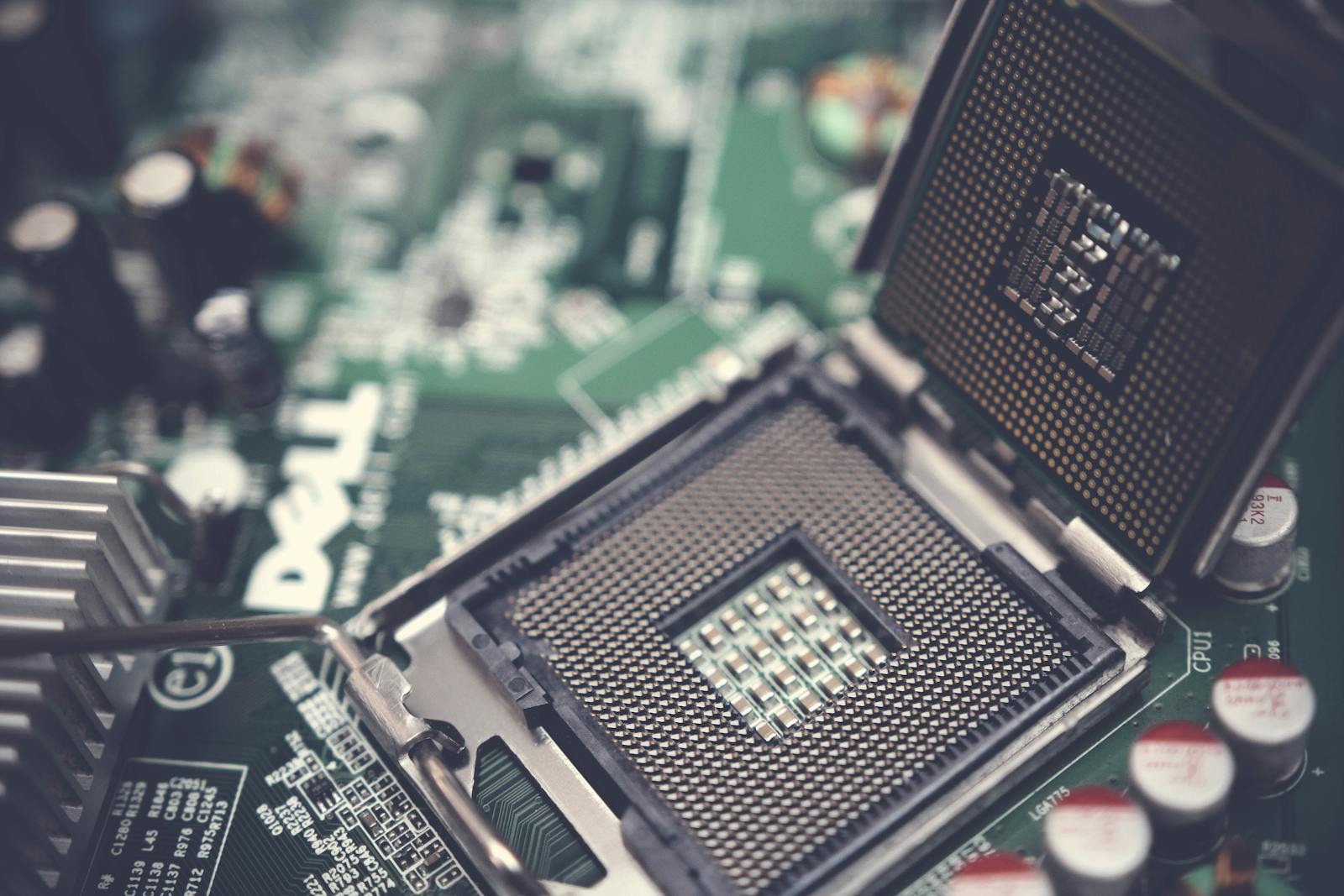 Cómo hacer overclock a tu AMD Ryzen: guía básica 2026